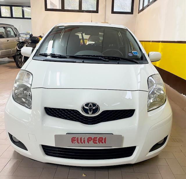 TOYOTA 